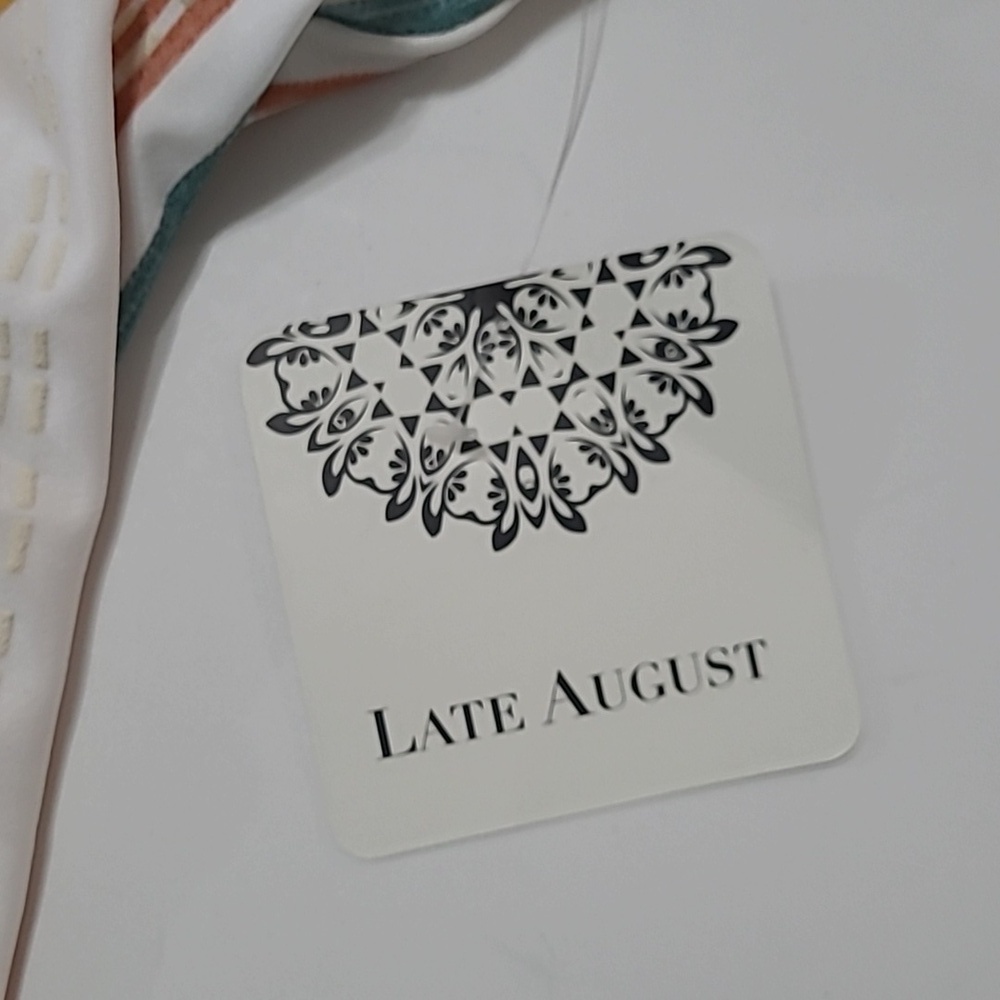 NWT Late August Striped Sleeveless Blouse size Medium - Picture 5 of 9